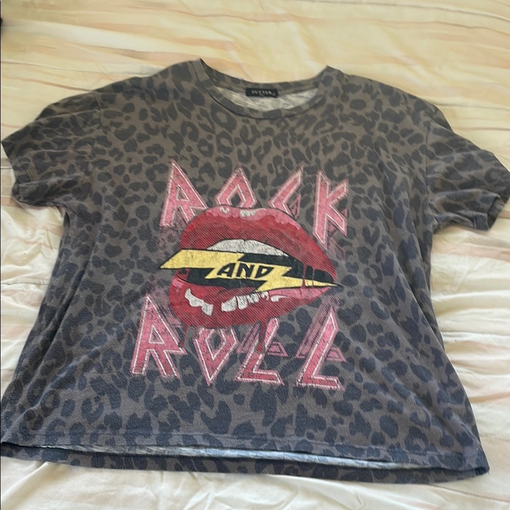 Gray and Red Vintage Rock Short Sleeve Tee